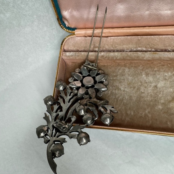 Eisenberg Original Flower Fur Clip Brooch - Picture 8 of 10